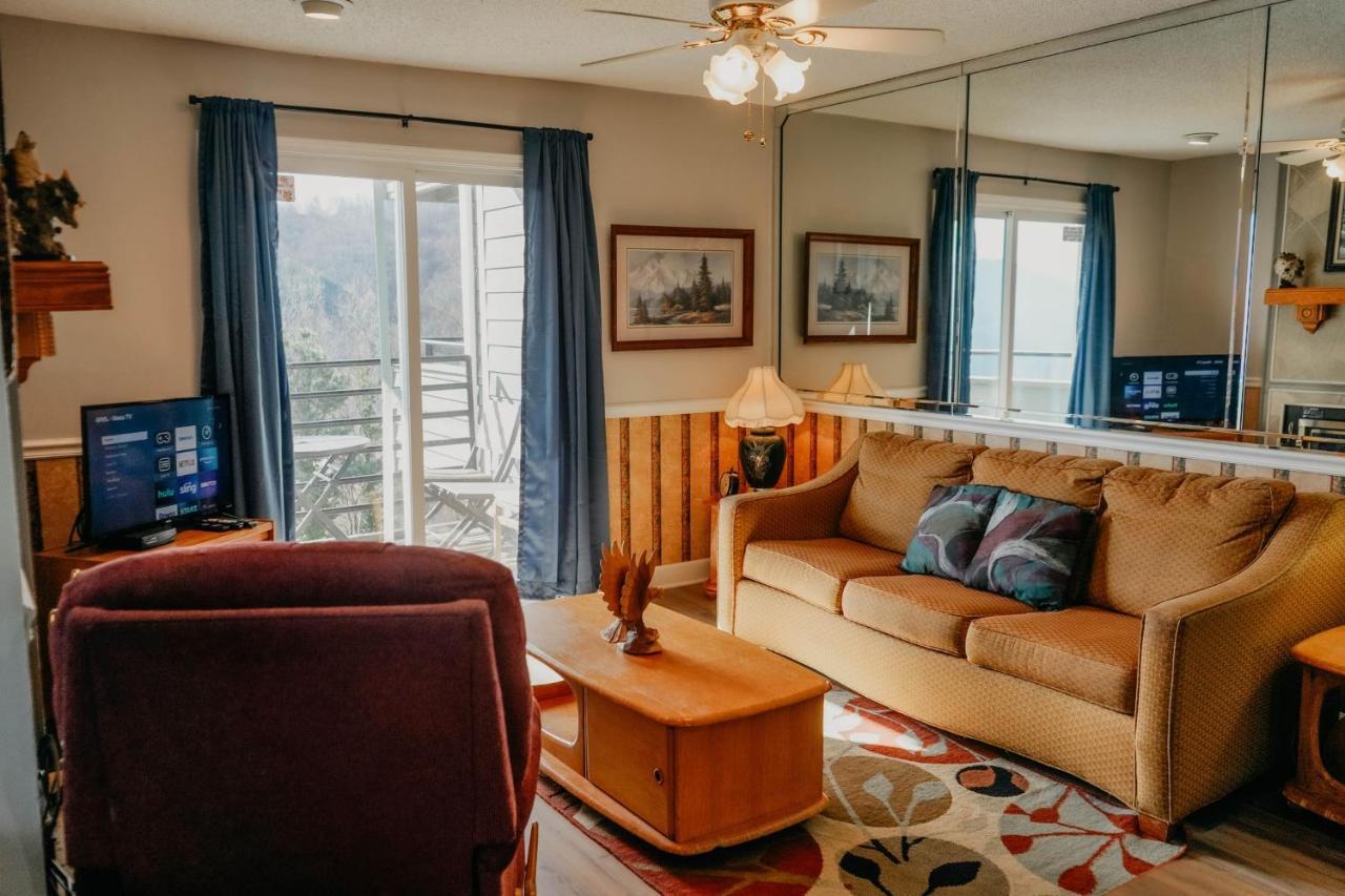 Smoky Mountains Studio With Balcony Gatlinburg Eksteriør billede