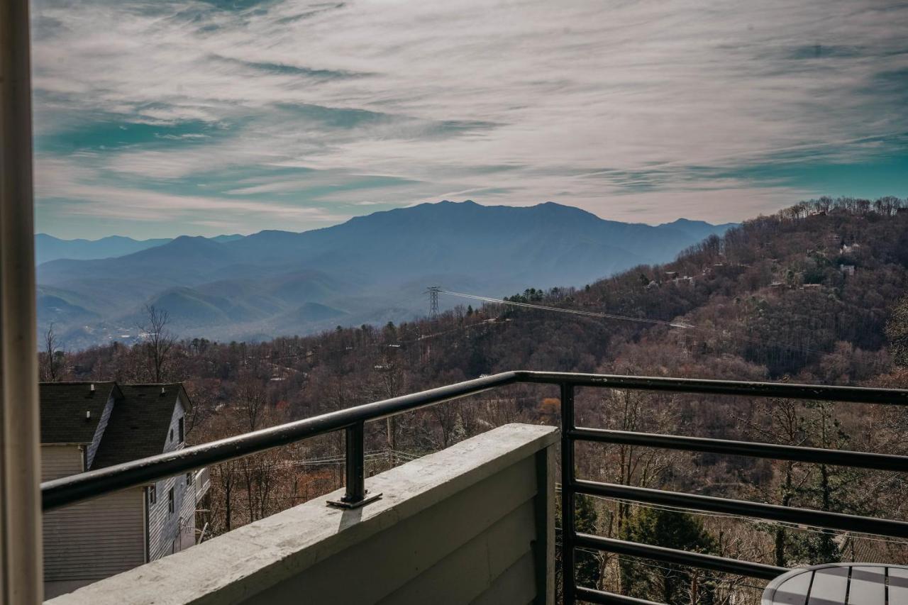 Smoky Mountains Studio With Balcony Gatlinburg Eksteriør billede